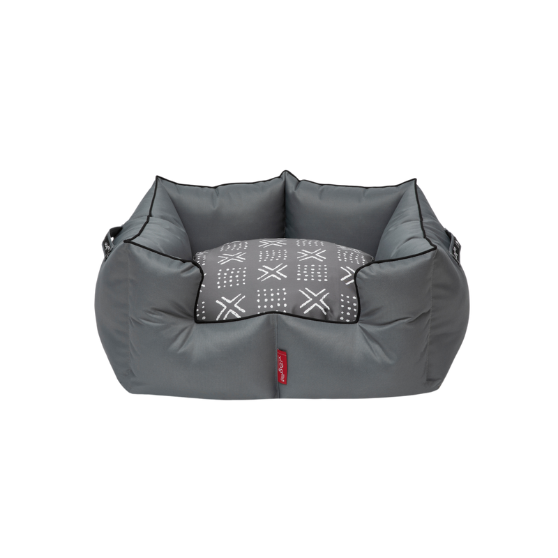 Wagworld K9 Castle - Grey Cross